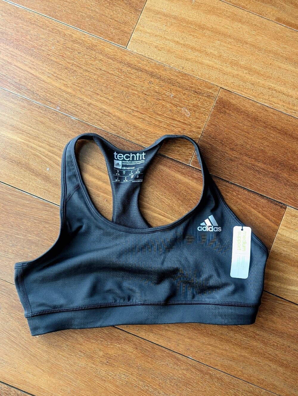 NWT Adidas Techfit Climacool Workout Black Sports Bra SIZE SMALL